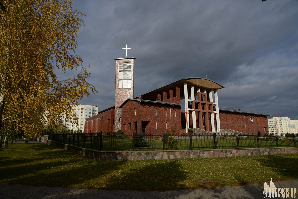 Біскуп Станеўскі на юбілей гродзенскай парафіі Найсвяцейшага Адкупіцеля: шукайце новых душпастырскіх ініцыятыў